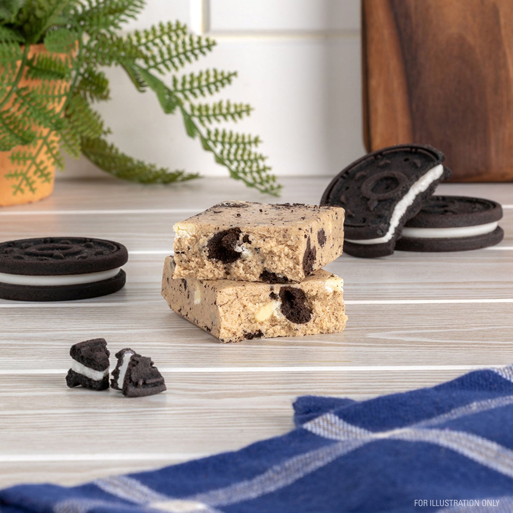 cookies-and-cream-protein-bars-c2 15807_QN_USA_ProteinBar_CAC_InterimAssetUpdate_Digital_Tabletop1.jpg